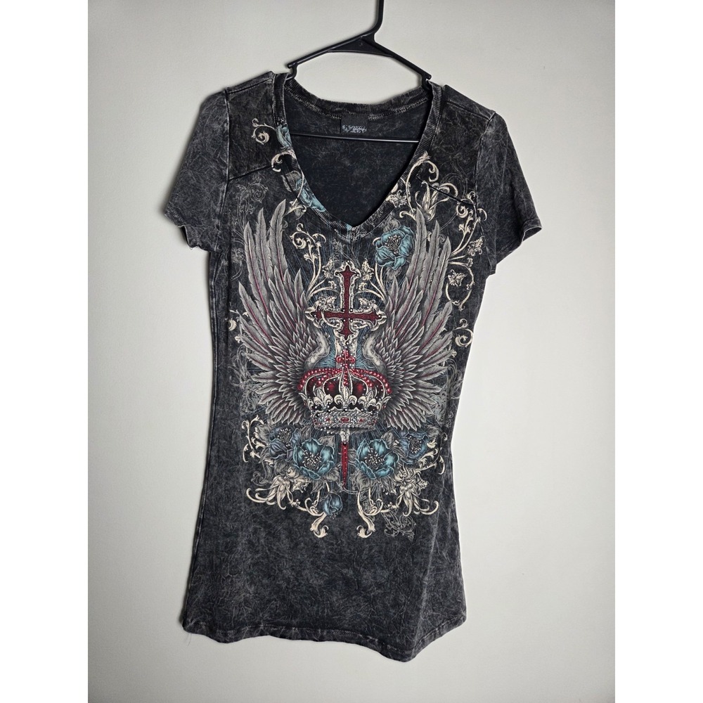 Daytrip Buckle XL Acid Wash Y2K Shirt Crown Winged Cross Rhinestones T-Shirt USA